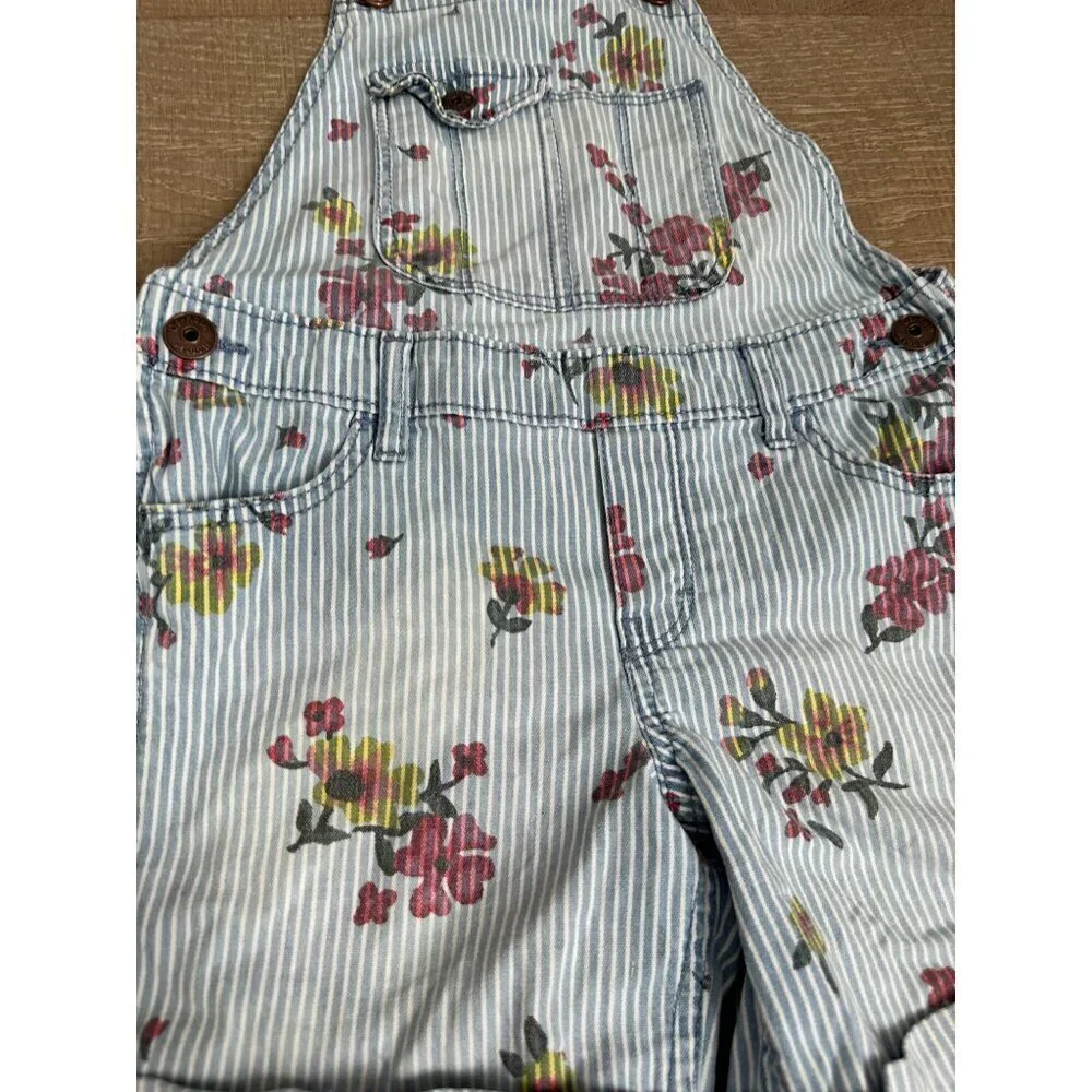 OshKosh Bgosh Girls Floral Striped Denim Overall Shorts Size 6/6X Blue & White W